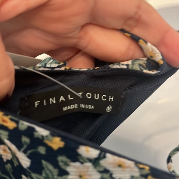 Final Touch short romper - Picture 4 of 10